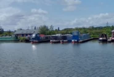 Kings Orchard Marina. A UK Canal Boating Location